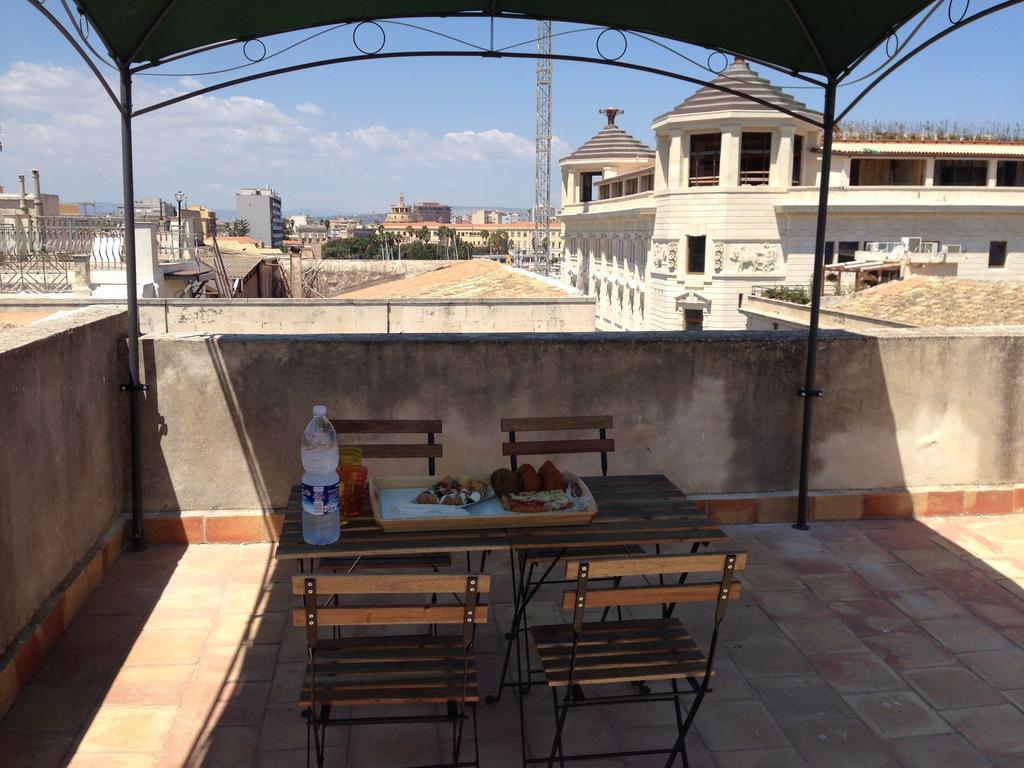 Casa Luthi Apartment Сиракуза Екстериор снимка
